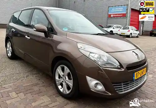 Renault Grand Scénic TCe 130 2010