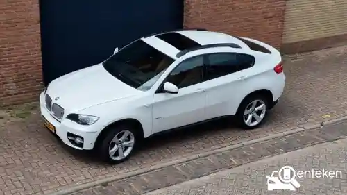BMW X6 xDrive50i 2010