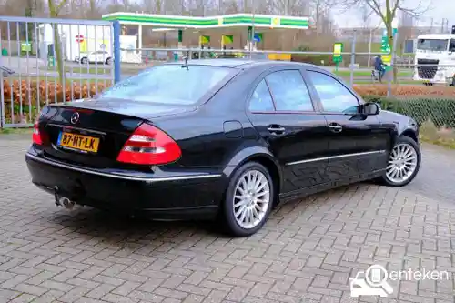 Mercedes-Benz E 240 2004
