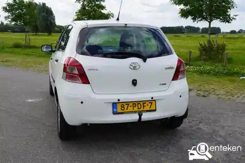 Toyota Yaris 1.0 2011
