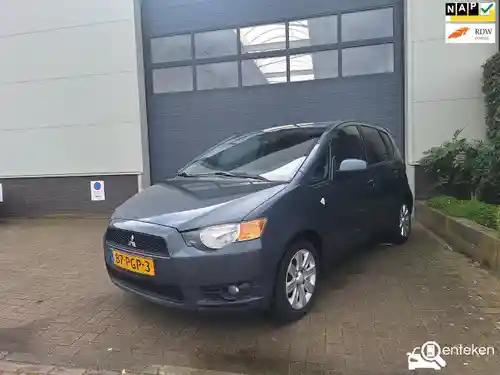 Mitsubishi Colt 1.3 2011