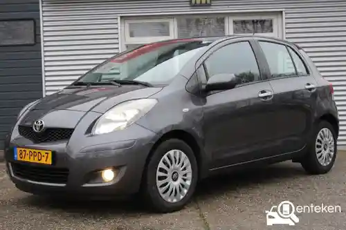 Toyota Yaris 1.33 2011