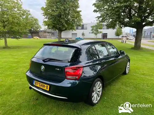 BMW 116i 2011