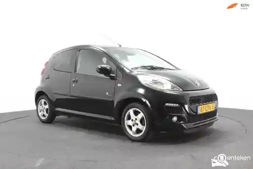 Peugeot 107 1.0 68 2012