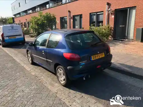 Peugeot 206 75 2000
