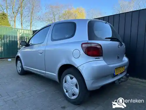 Toyota Yaris 1.3 2001