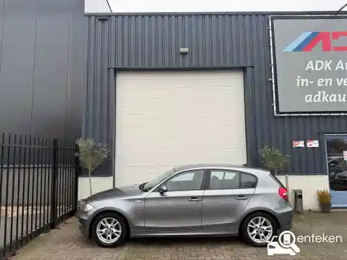 BMW 118i 2009