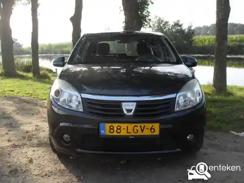 Dacia Sandero 1.2 16V 2010