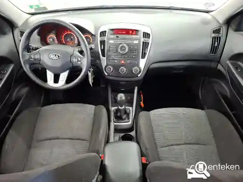 KIA cee´d Sporty Wagon 1.4 ISG 2011
