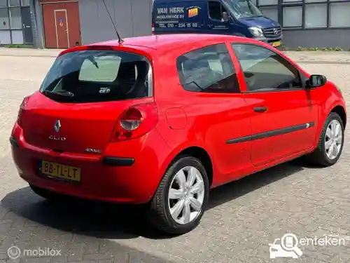 Renault Clio 1.6 16V ESP 2006