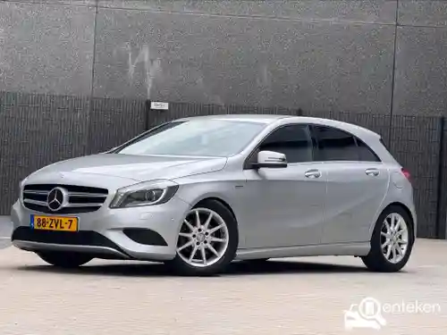 Mercedes-Benz A 180 2013