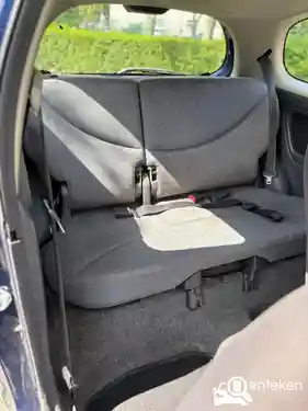 Toyota Yaris 1.0 2000