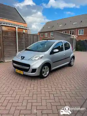 Peugeot 107 1.0 70 2010