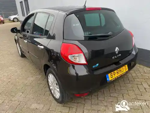 Renault Clio 1.2 16V 75 2011