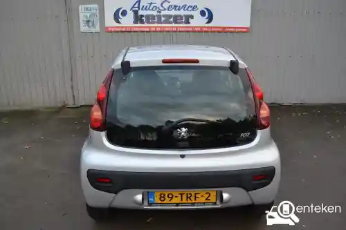 Peugeot 107 1.0 68 2012