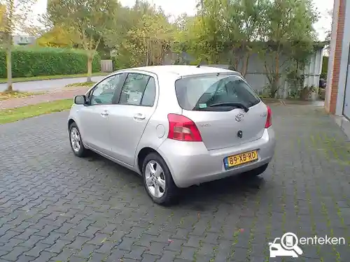 Toyota Yaris 1.3 2007