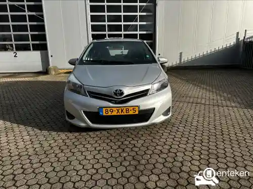 Toyota Yaris 1.0 2012