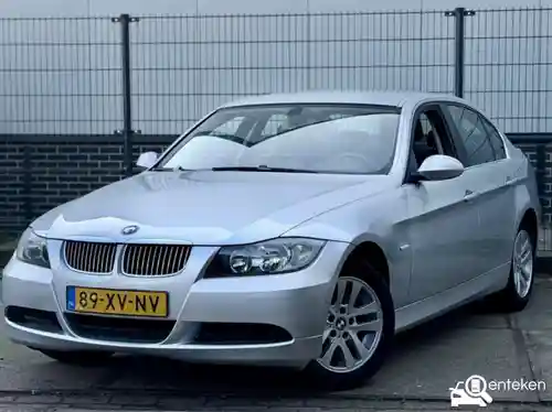 BMW 318i 2007