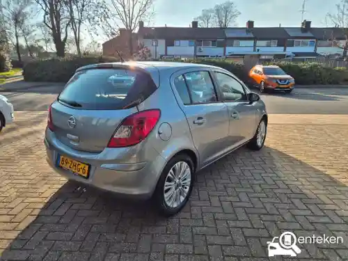Opel Corsa 1.2 ecoFlex 2012