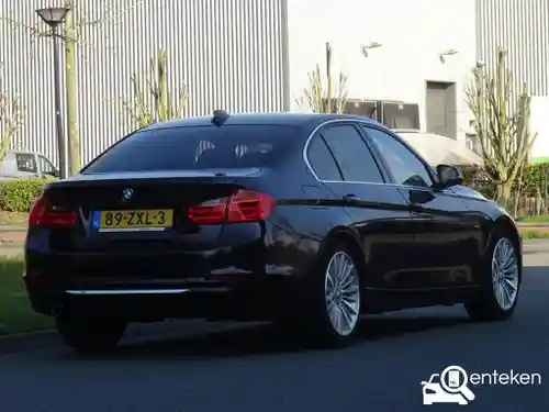 BMW 320i 2013
