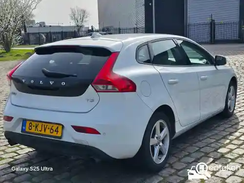 Volvo V40 T3 2013