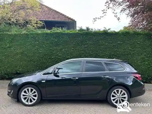 Opel Astra Sports Tourer 1.4 ecoFlex 2013