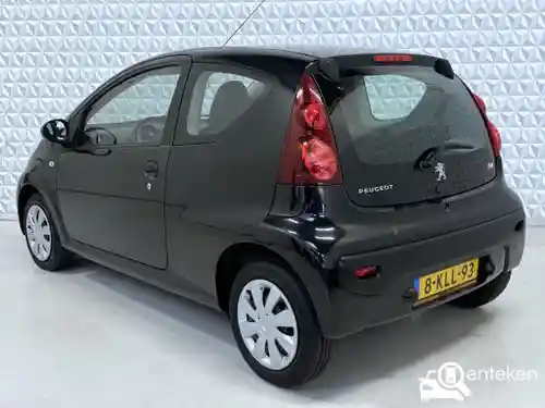 Peugeot 107 1.0 68 2013