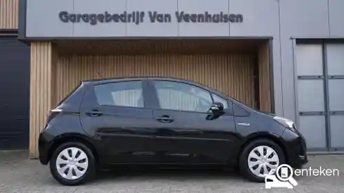 Toyota Yaris 1.5 Hybrid 2013
