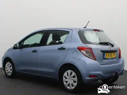 Toyota Yaris 1.0 2012