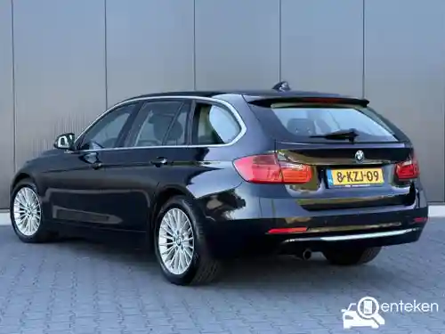 BMW 316i Touring 2013