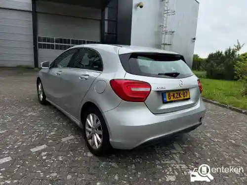 Mercedes-Benz A 180 2013