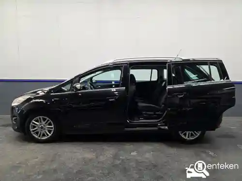 Ford Grand C-MAX 1.0 EcoBoost 2013