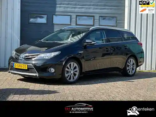 Toyota Auris Touring Sports 1.8 Hybrid 2013