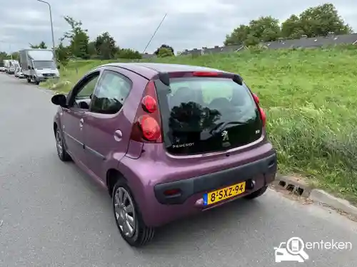 Peugeot 107 1.0 68 2013