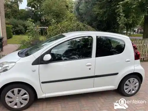 Peugeot 107 1.0 68 2014
