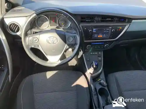 Toyota Auris Touring Sports 1.8 Hybrid 2014