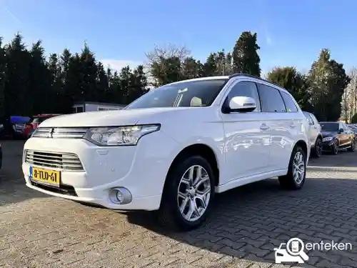 Mitsubishi Outlander 2.0 Plug-In Hybrid 2014