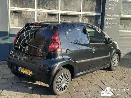 Peugeot 107 1.0 68 2014