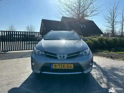 Toyota Auris Touring Sports 1.8 Hybrid 2014