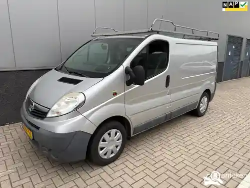 Opel Vivaro 2,9t 2.0 CDTI 2011