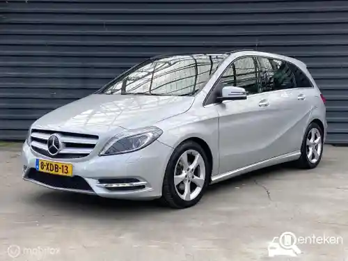 Mercedes-Benz B 180 2014