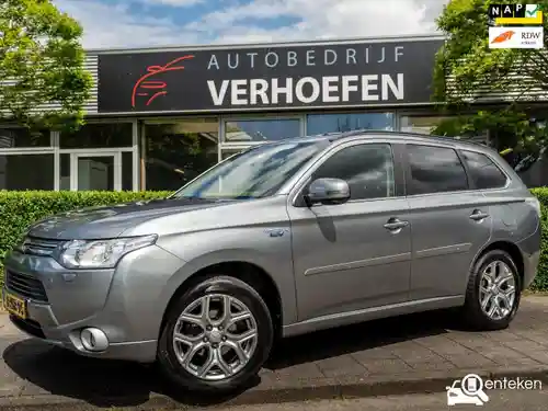 Mitsubishi Outlander 2.0 Plug-In Hybrid 2014