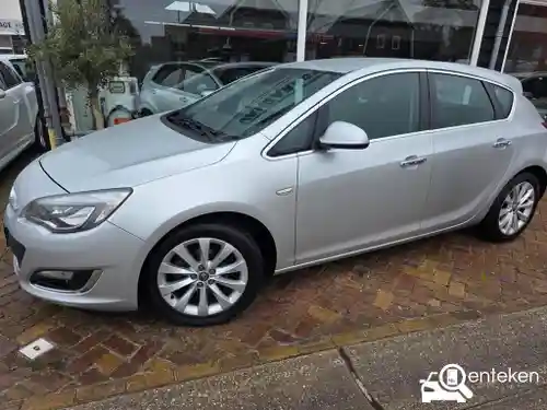 Opel Astra 1.4 Turbo 2012