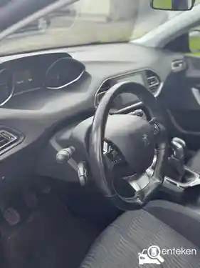 Peugeot 308 PureTech 110 2014