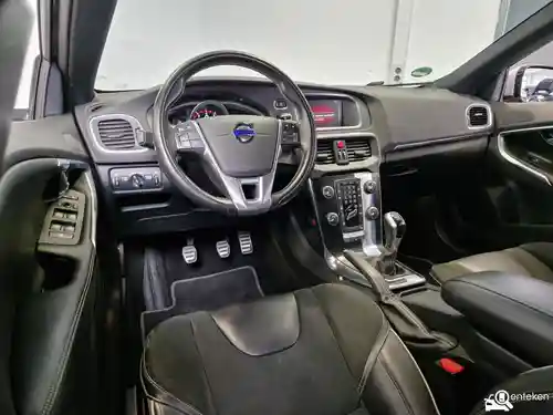 Volvo V40 T3 2014