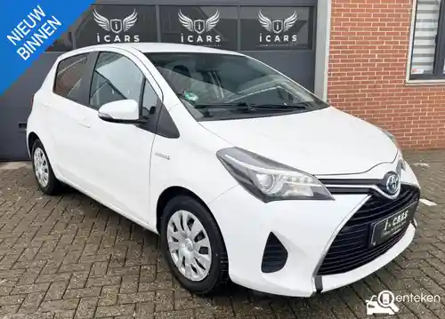 Toyota Yaris 1.5 Hybrid 2015