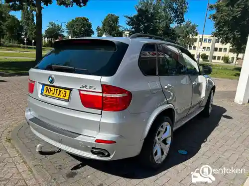 BMW X5 xDrive48i 2008