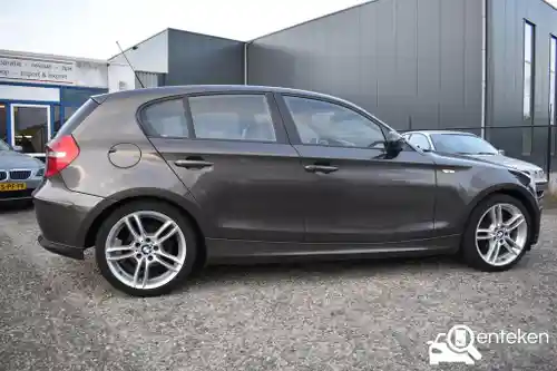 BMW 116i 2009