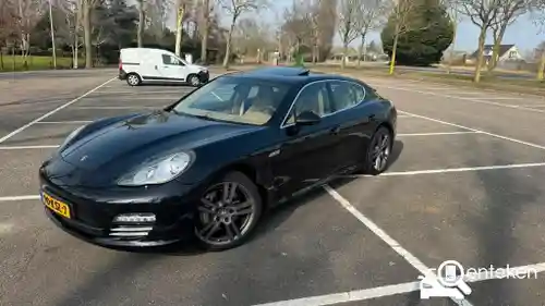 Porsche Panamera 4S 2009