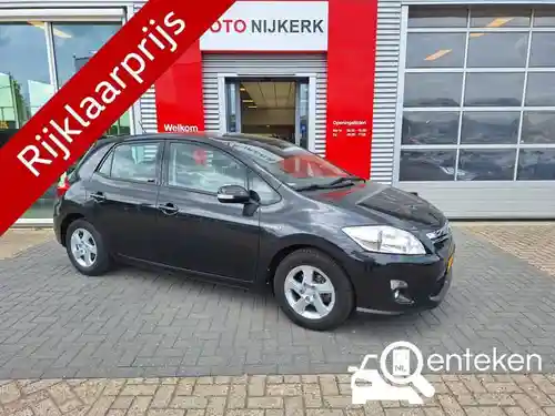 Toyota Auris 1.8 Hybrid 2011